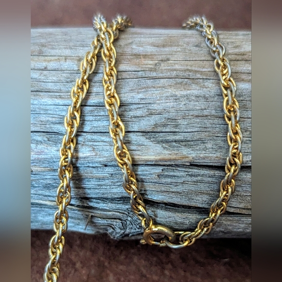 Vintage Goldtone/Pewter Owl With Amber Eyes On Gold Chain Necklace - Picture 6 of 7